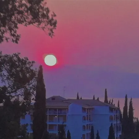 Corfu 9 Muses * Ipsos